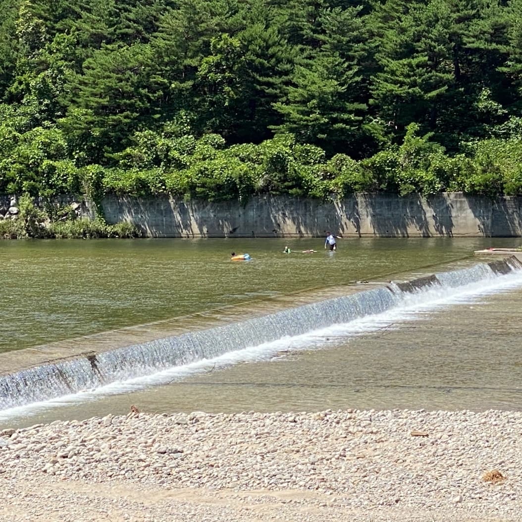 양양 고인돌 캠핑장 이미지 3