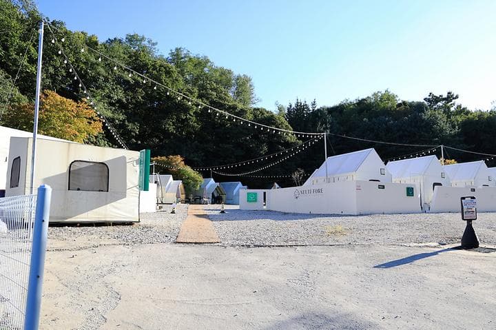 느티포레 캠핑바베큐장