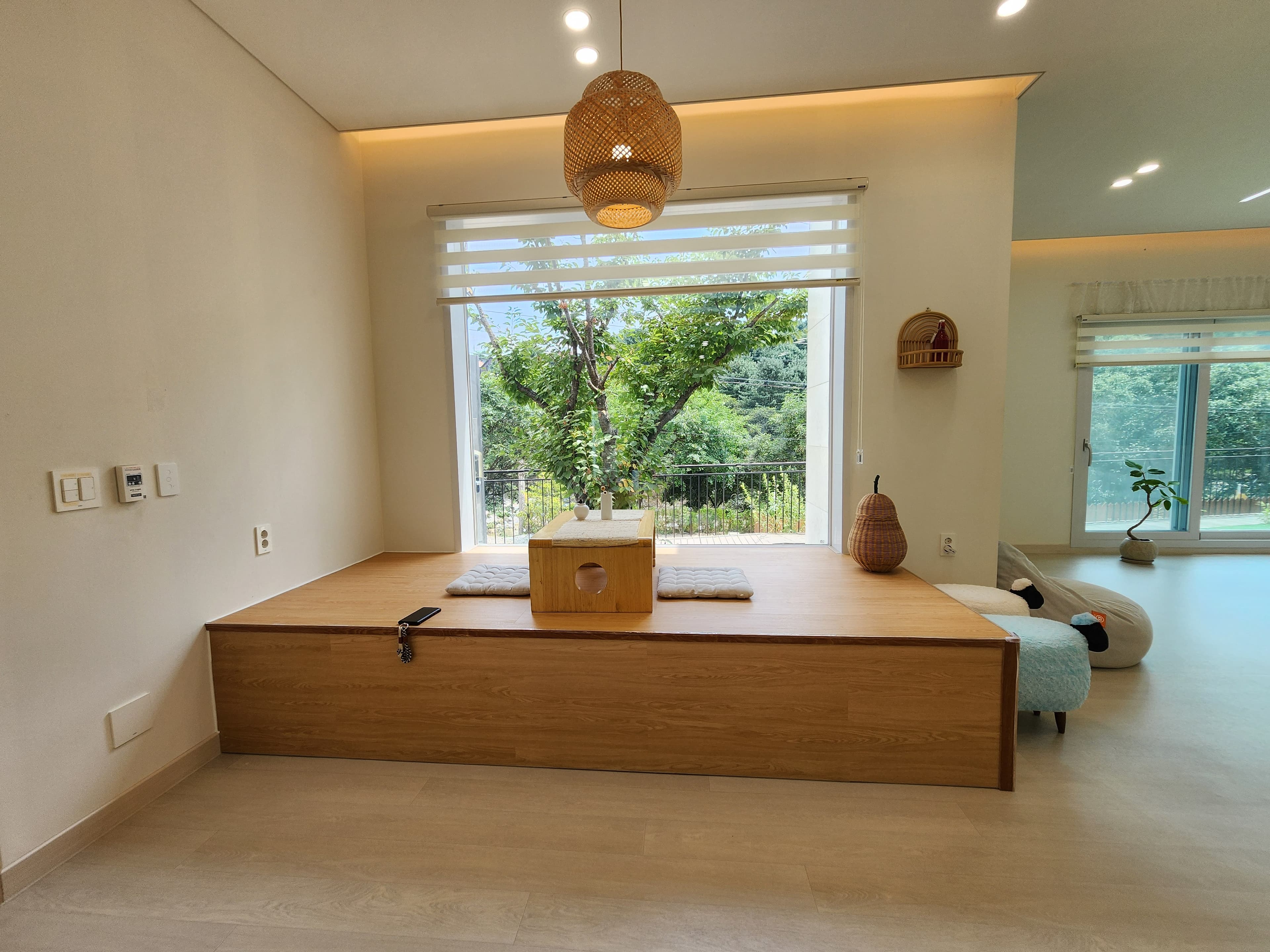 더아리웃집 모롱공간 이미지 2