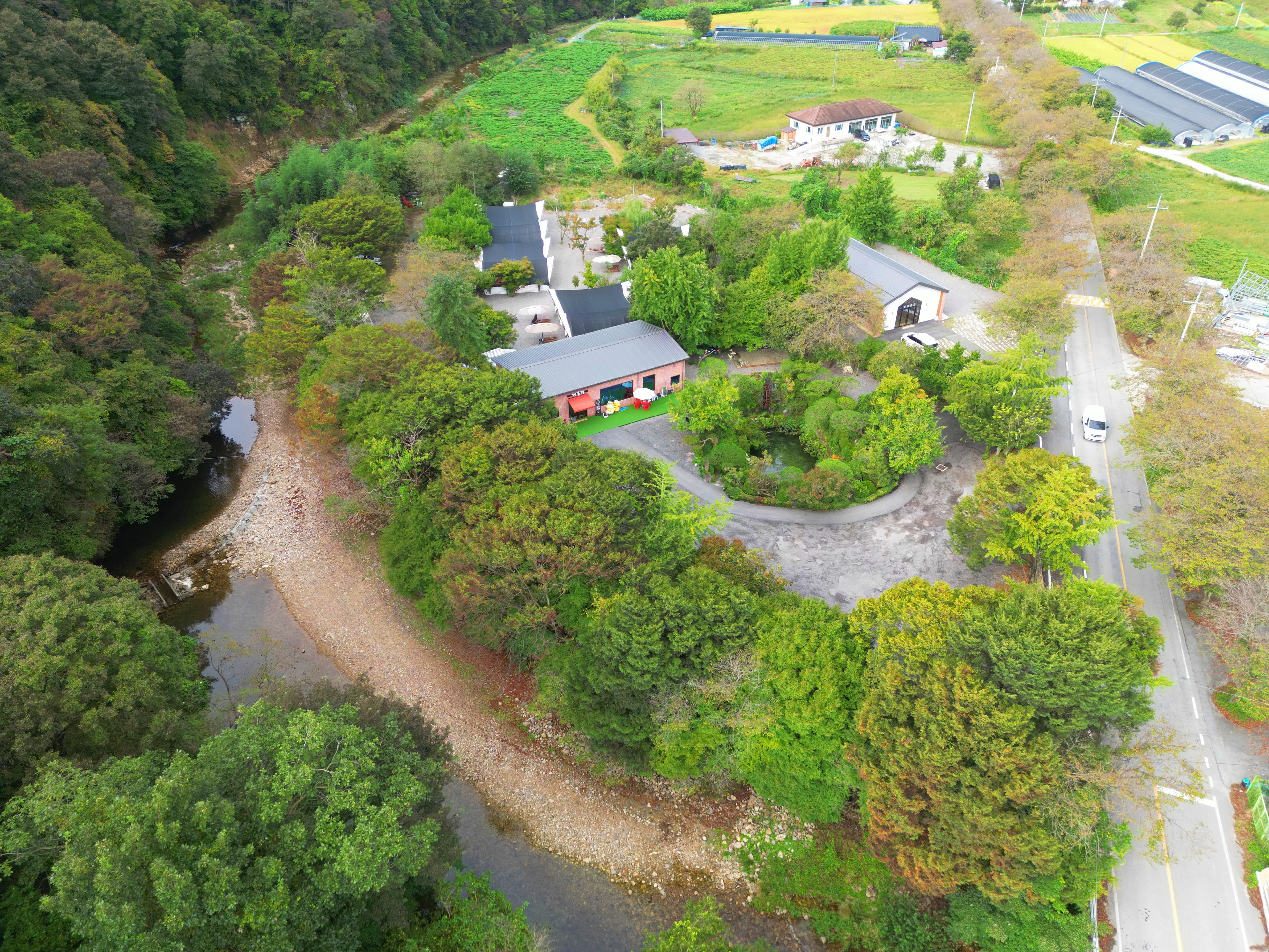 거목 글램핑 이미지 3