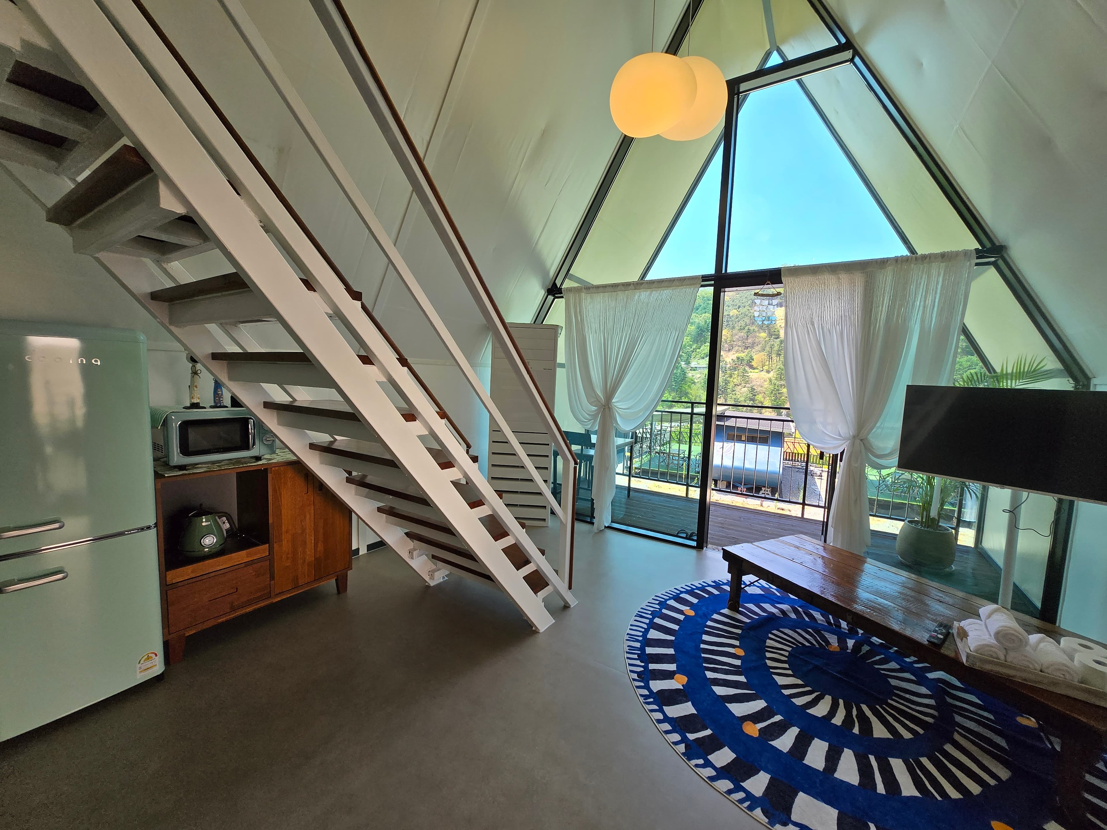 계절감각글램핑엔카라반 이미지 2