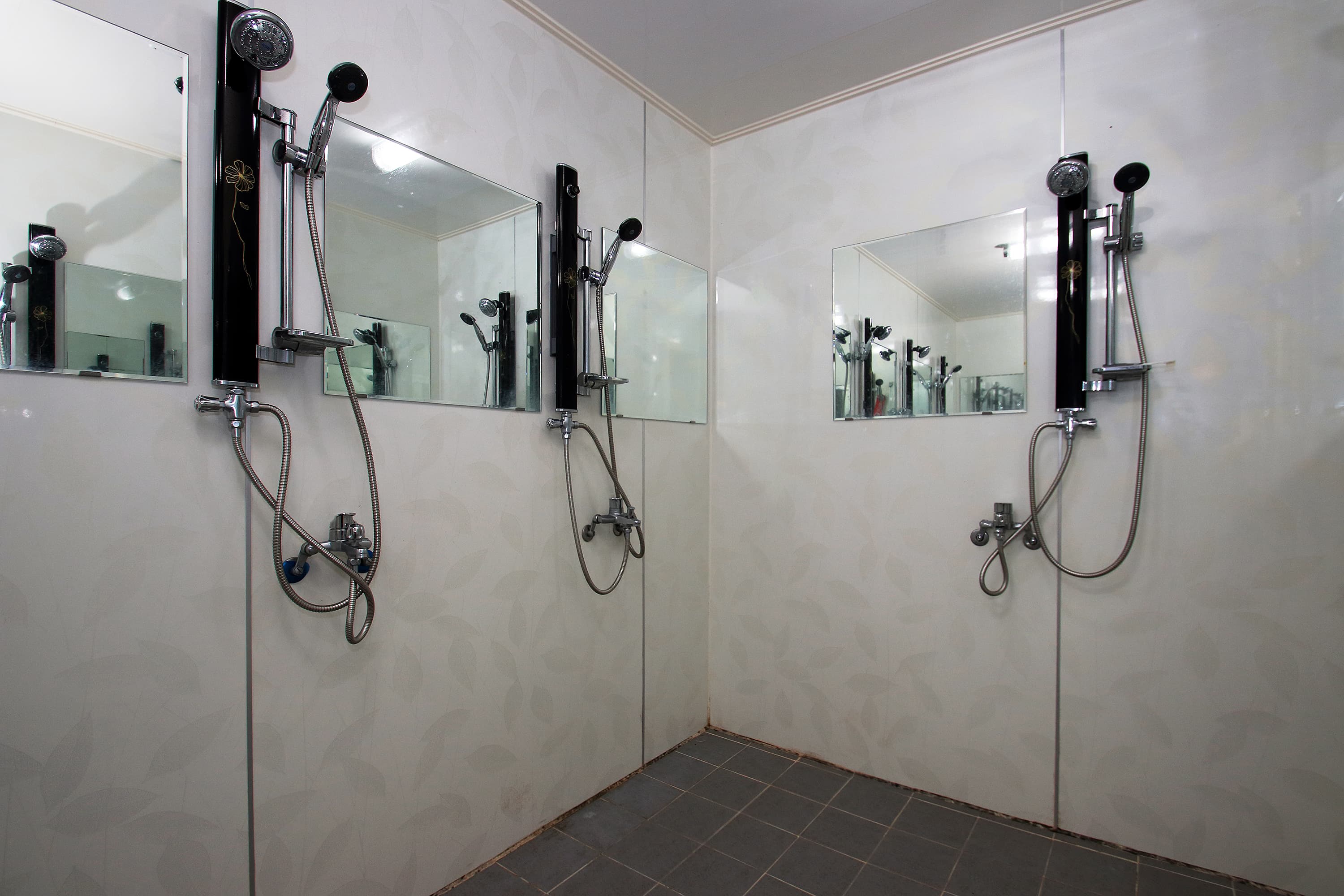 약수골캠프촌 오토캠핑장 이미지 2