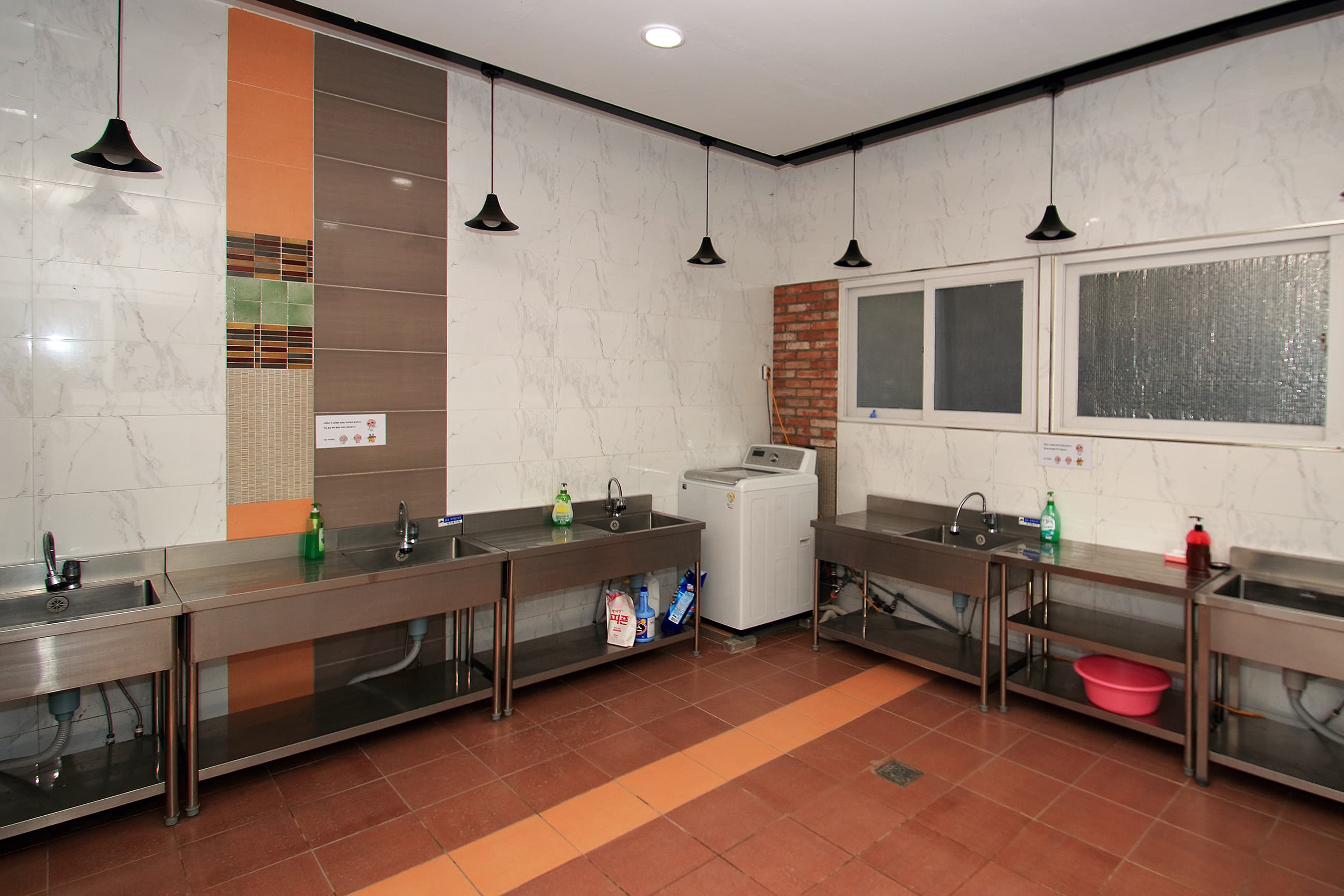 석산계곡 코코비발디글램핑 카라반 오토캠핑장 이미지 3