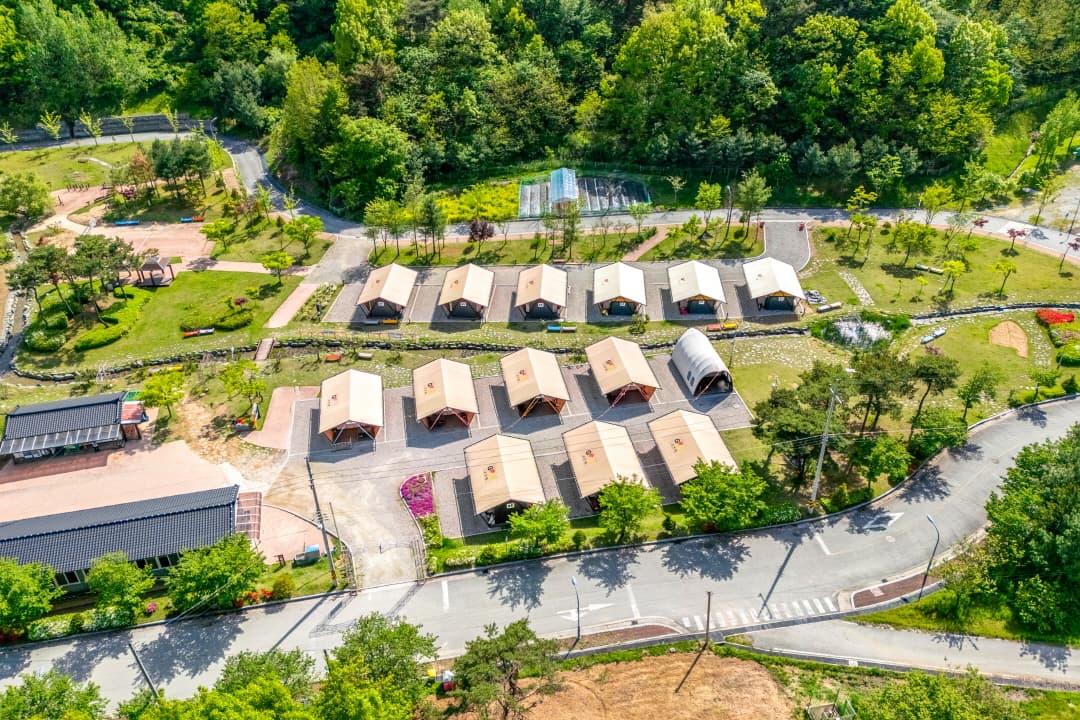 굿뜨래웰빙마을 글램핑 이미지 3