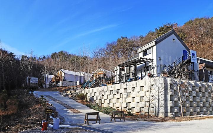 YELLOW HILL(옐로우힐)