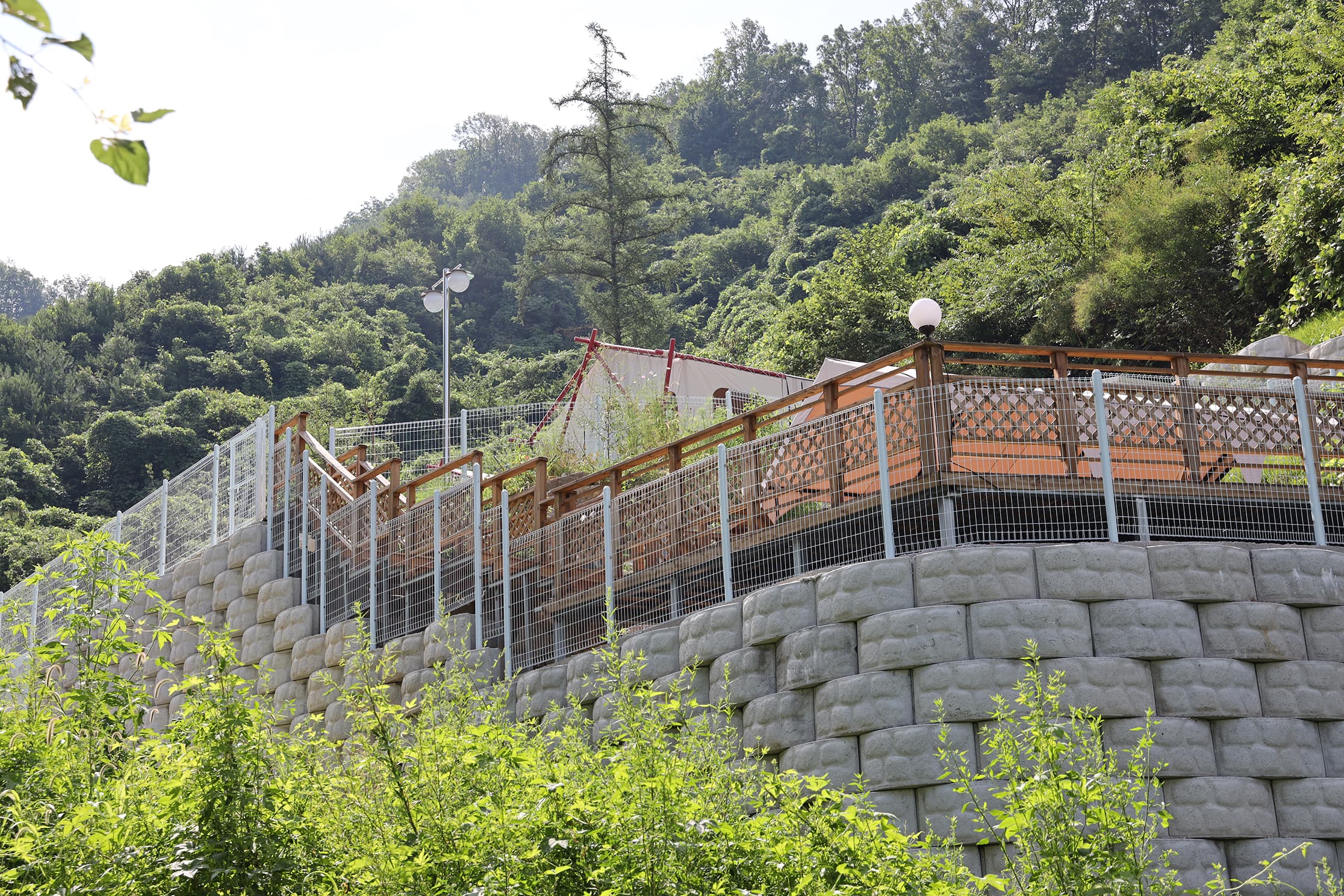 강촌 감성 글램핑 이미지 3