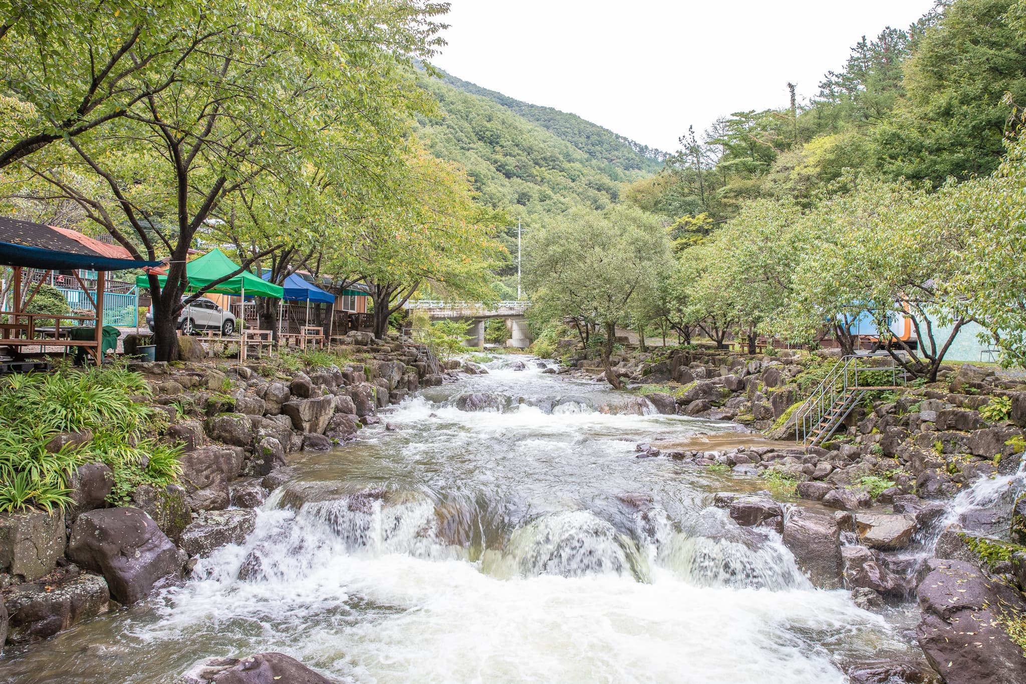 옥수골계곡펜션야영장 이미지 3
