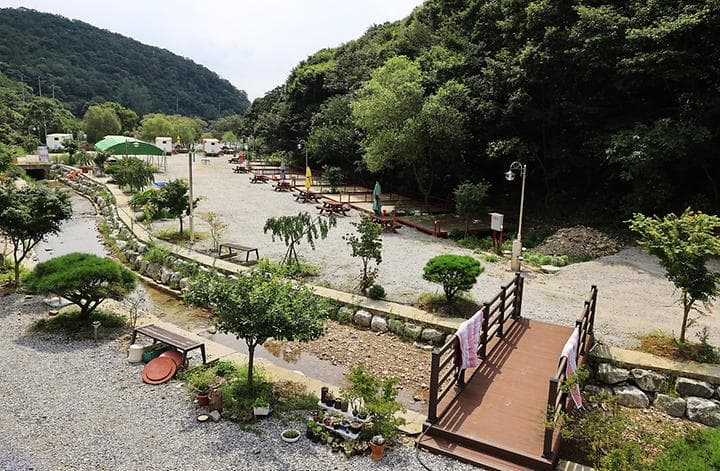 방길낚시캠핑장