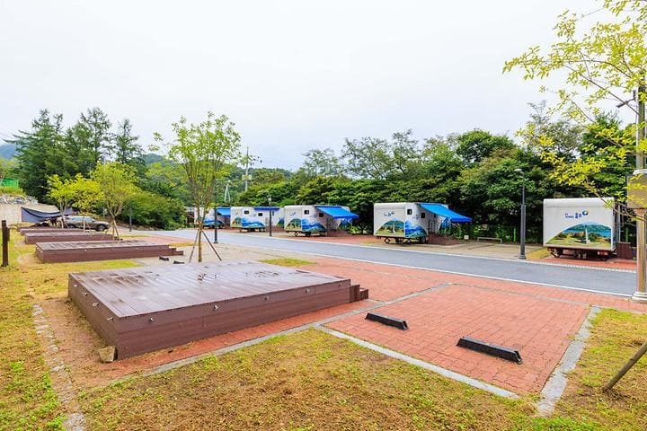 봉황자연휴양림 숲속야영장