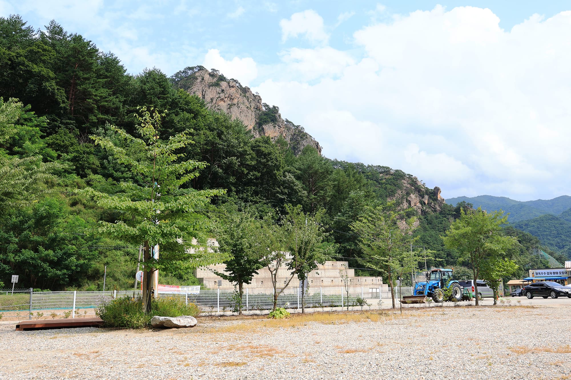 용대 황지 캠핑장 이미지 3