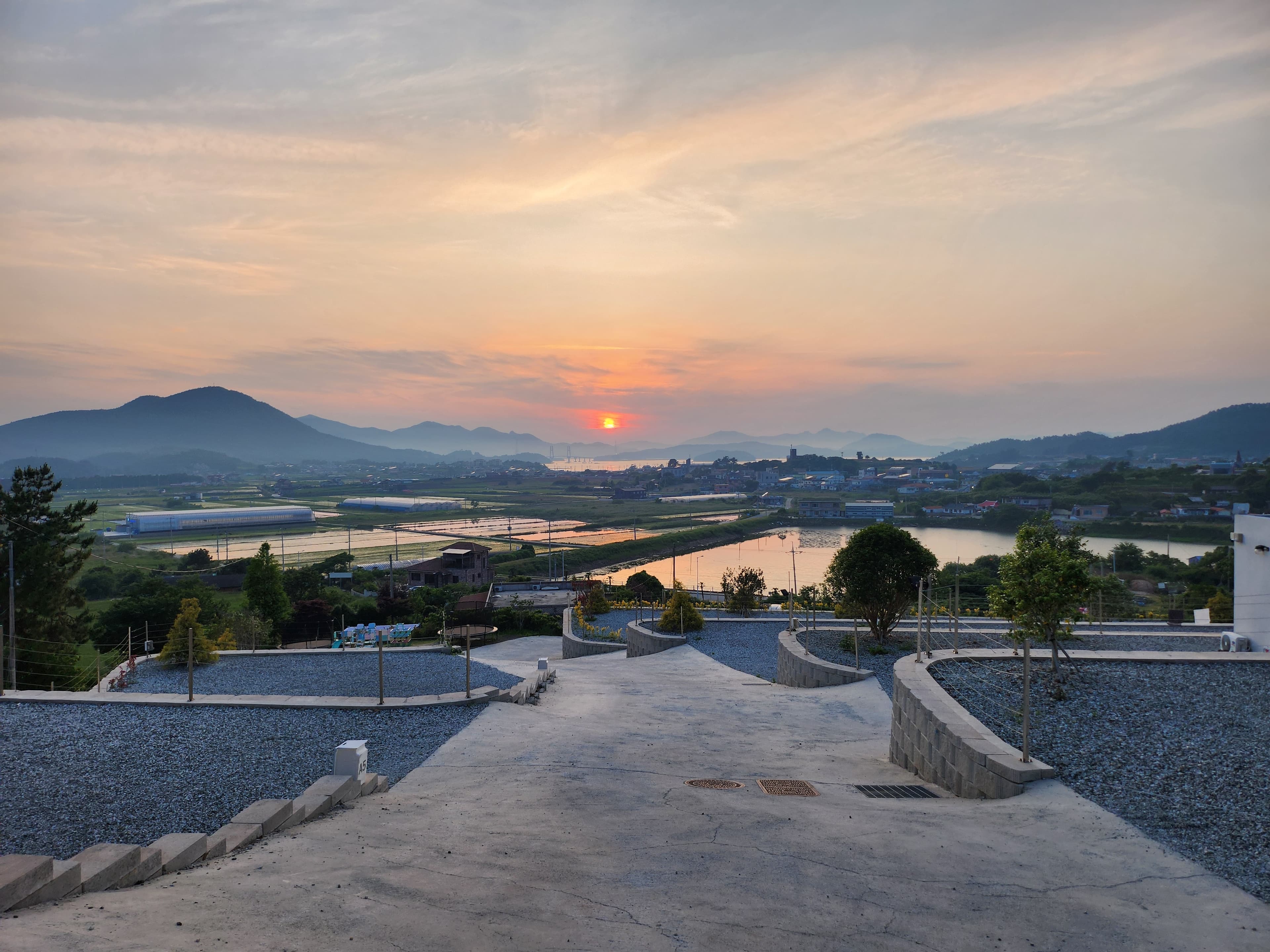 캠프그룬 이미지 2