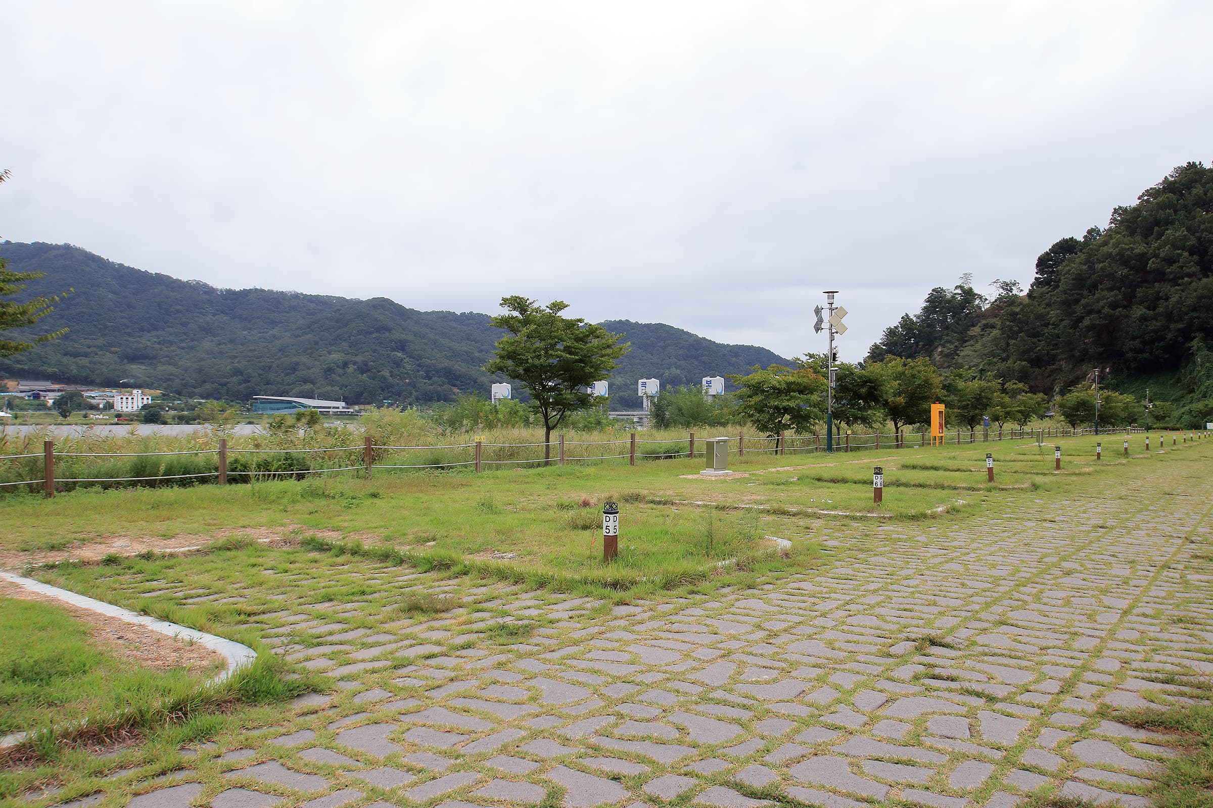 칠곡보 오토캠핑장 이미지 2